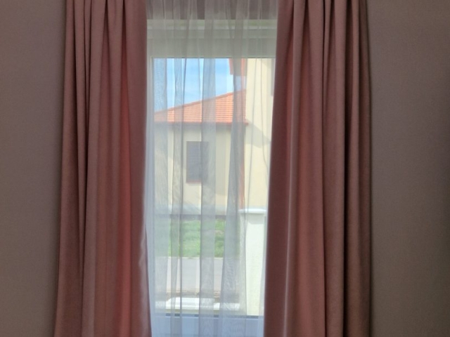 kislányszoba függöny